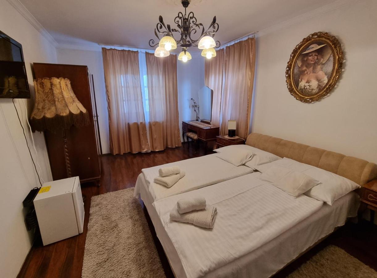 Bastya Wellness Hotel - Nyírbátor Eksteriør billede